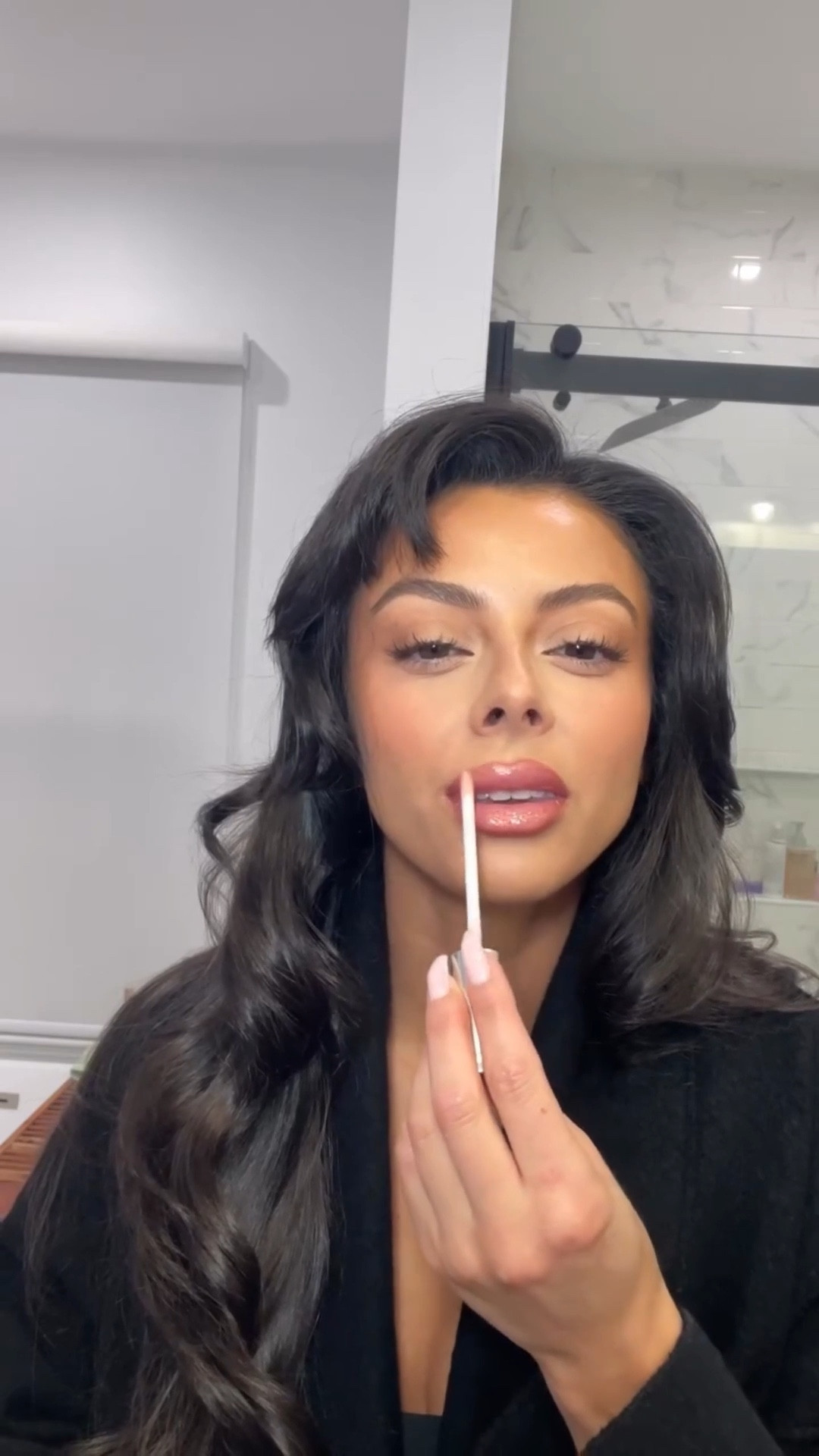 Grwm: Birthday dinner 🥂 
Buxom gloss is the shade “ Alyssa” but looks to be discontinued?!  so “White russian” would be pretty close! 

#36 #Bdaygrwm #bdayoutfitinspo

#LTKHoliday #LTKBeauty #LTKGiftGuide
