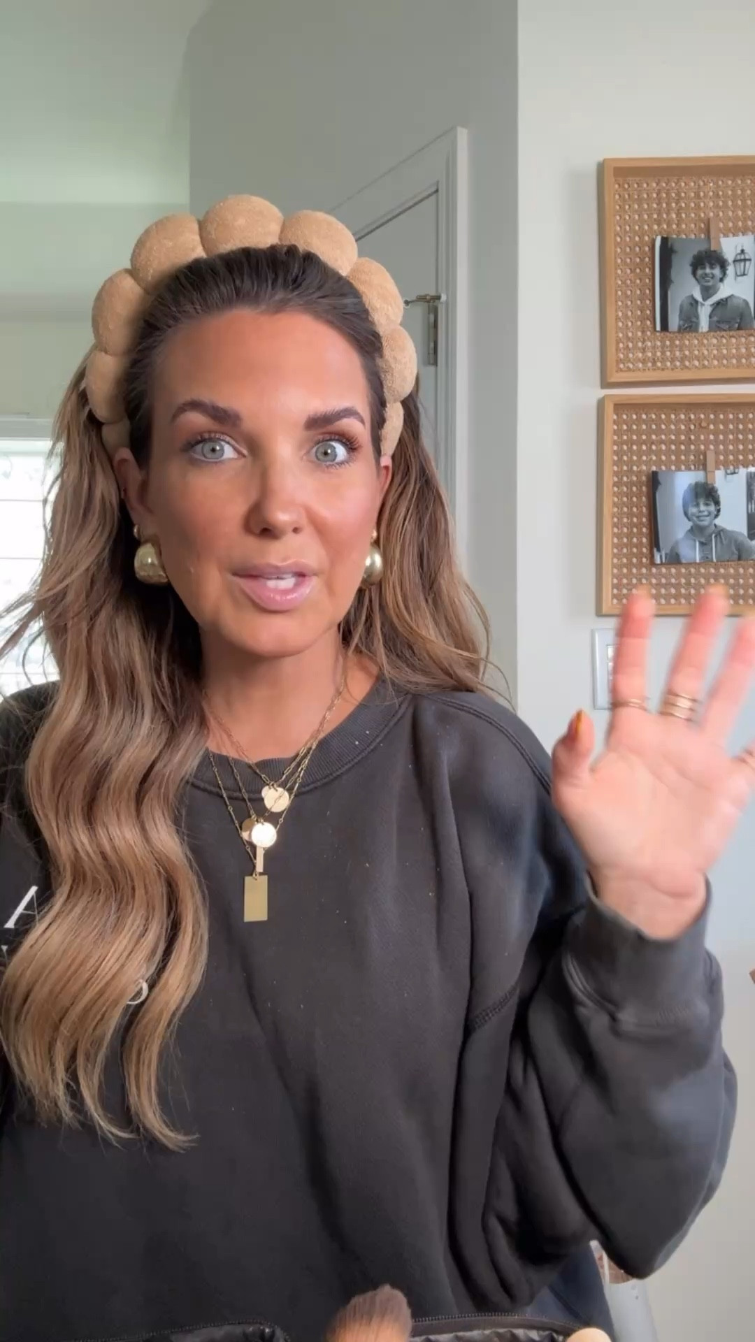 Full makeup step by step for Galentine’s!!
This is not my everyday makeup. It’s my full face/event kind of makeup look!! 
If you are older like me (in your 40’s), these products are great for your skin. They are hydrating and not going to make you look or feel dry. 

#over40 #makeupfavorites #beautytips #makeup

#LTKOver40 #LTKStyleTip #LTKBeauty