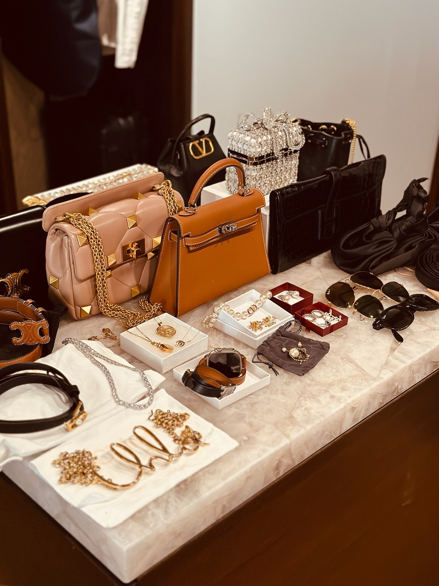 Never met an accessory I didn’t like💅 check back here to see how I style with all my #LTKcon looks!

#LTKItBag #LTKCon #LTKWorkwear