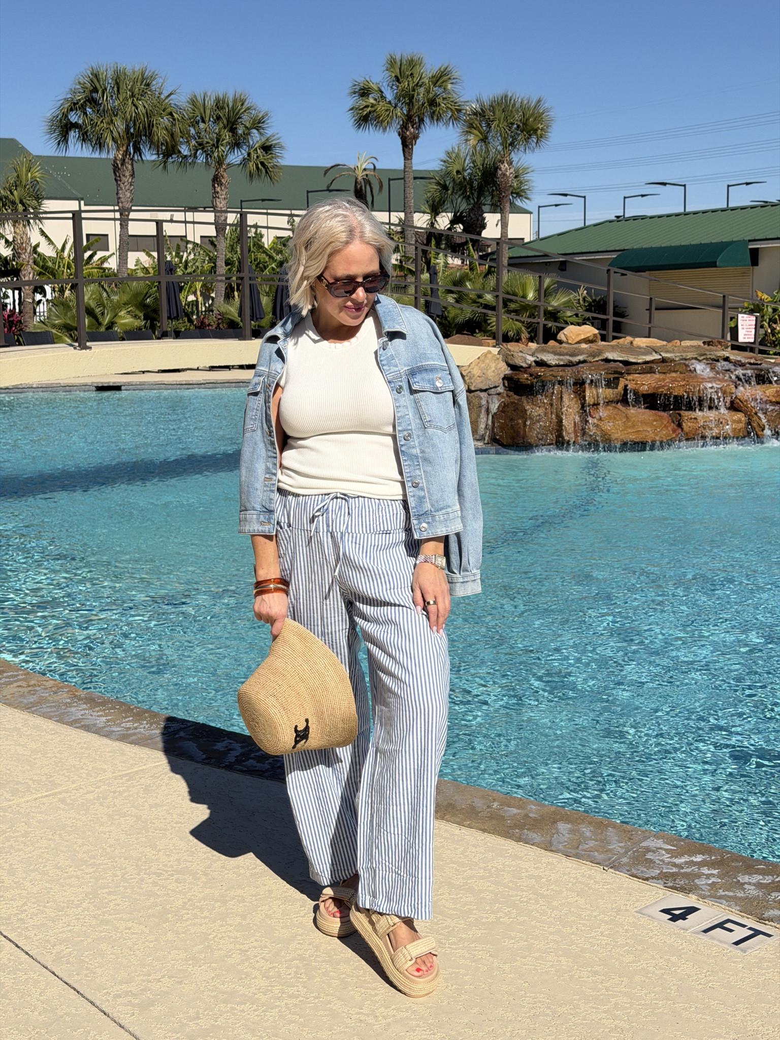 Obsessed with this look from Amazon! 

Tank- M 
Pants- M 

women’s fashion, fall fashion, winter fashion, outfit inspo, everyday style, trendy outfits, holiday outfit ideas

#LTKSeasonal #LTKOver40 #LTKootd