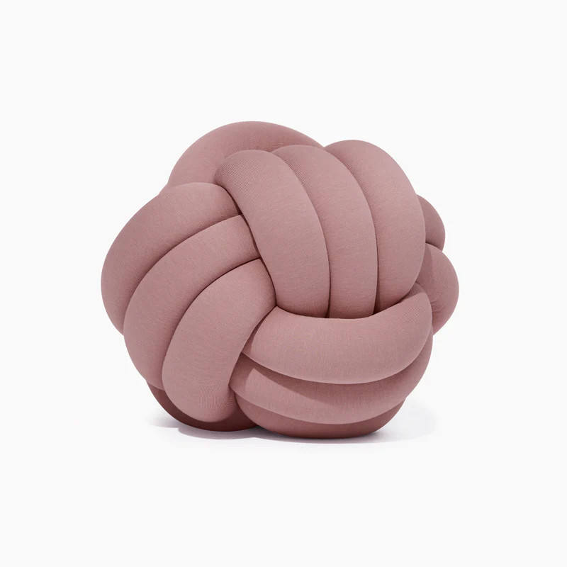 Sustainable Knot Pillows Perfect For Stress-Relief | Hugget™ | Bearaby US