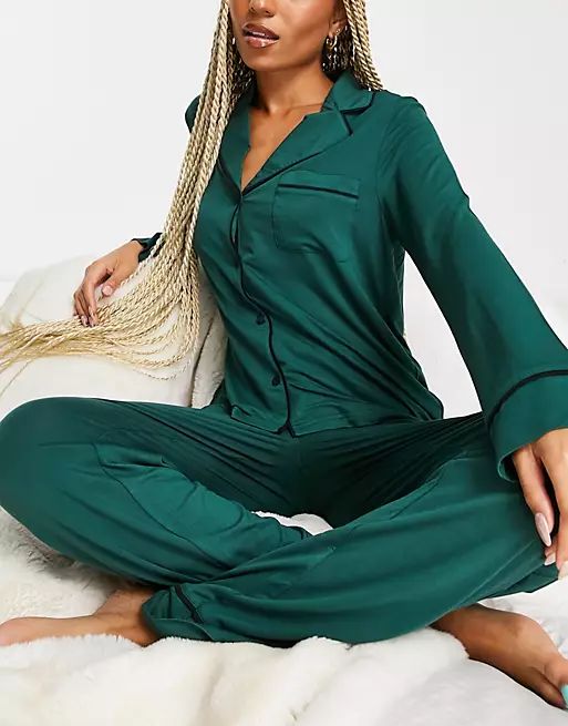 ASOS DESIGN long sleeve top & bottom pajama set with contrast piping in green | ASOS | ASOS (Global)