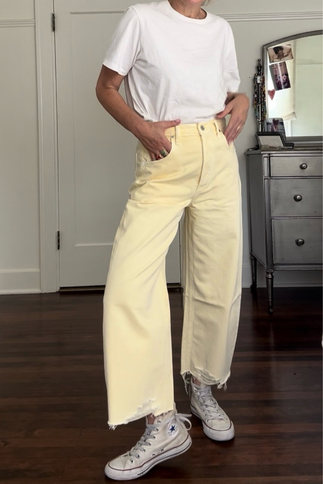 Round up of my favorite Aylas Cons and T 

I am wearing a 27 :) 