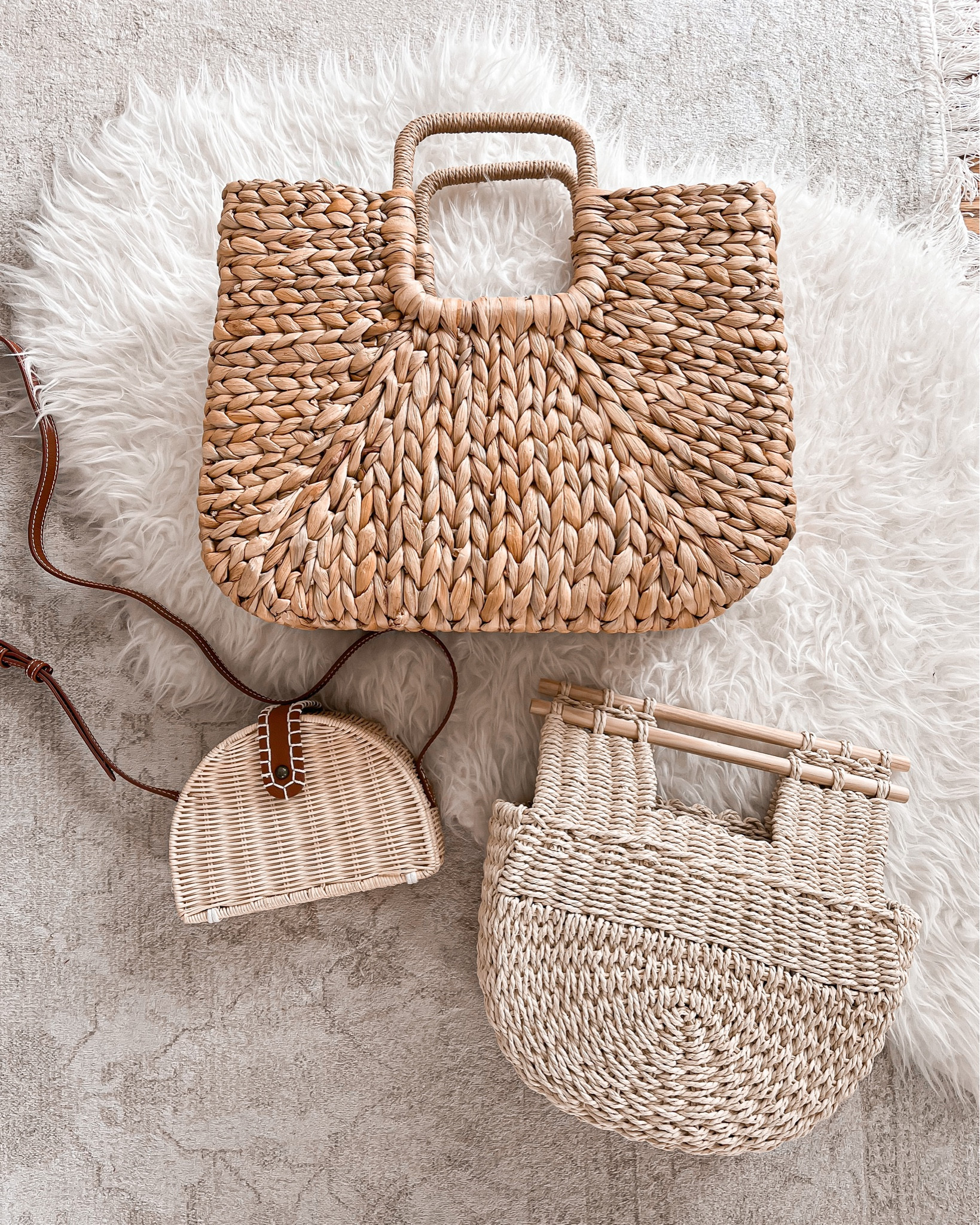 New Target straw bags 

Straw purse, vacation outfit, resort wear, straw bag

#LTKunder50 #LTKFind #LTKSeasonal