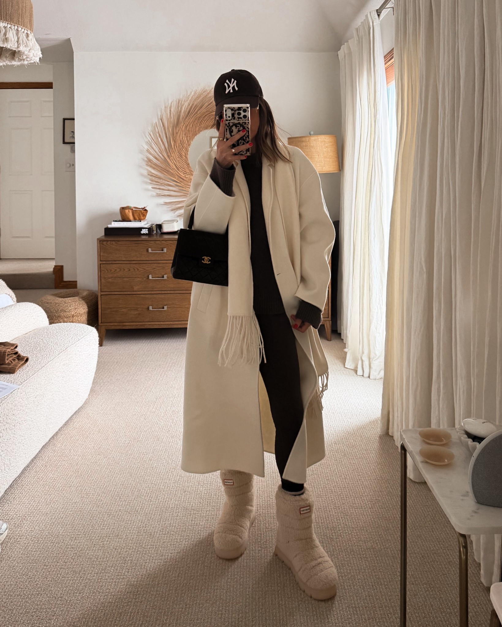 OOTD - tried and true oversized cashmere sweater, base layer leggings, both small 
Coat small 
Shelling snow booties 

#LTKOver40 #LTKootd #LTKSeasonal
