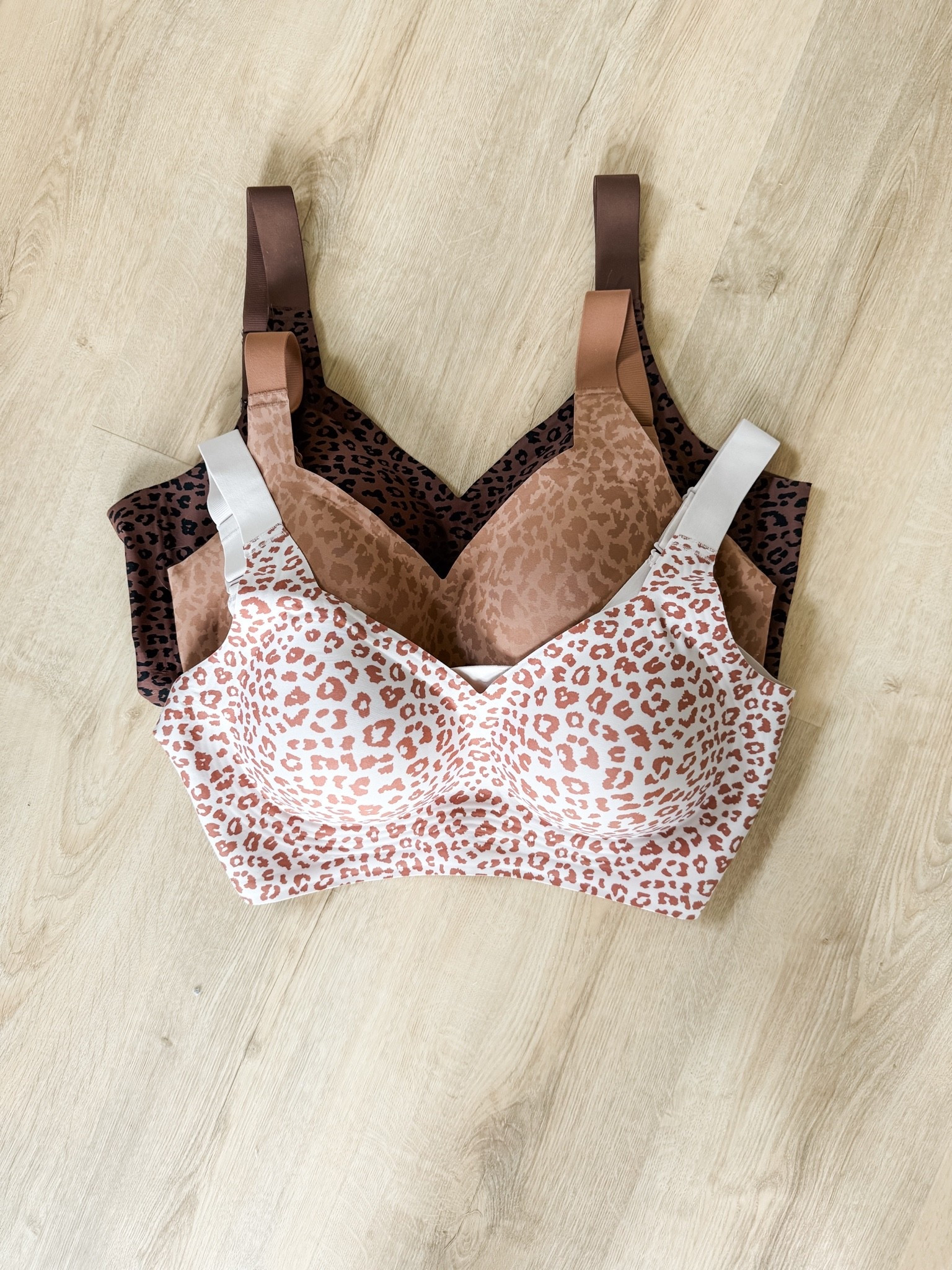 Comfy and supportive wireless bras!

#LTKMidsize #LTKSaleAlert #LTKBump