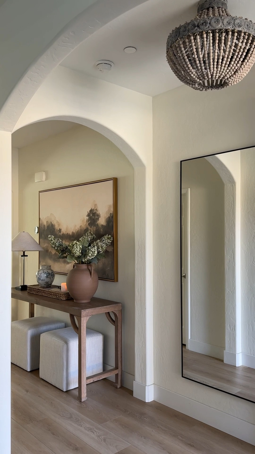 Spring entryway🌿

#LTKHome #LTKSeasonal