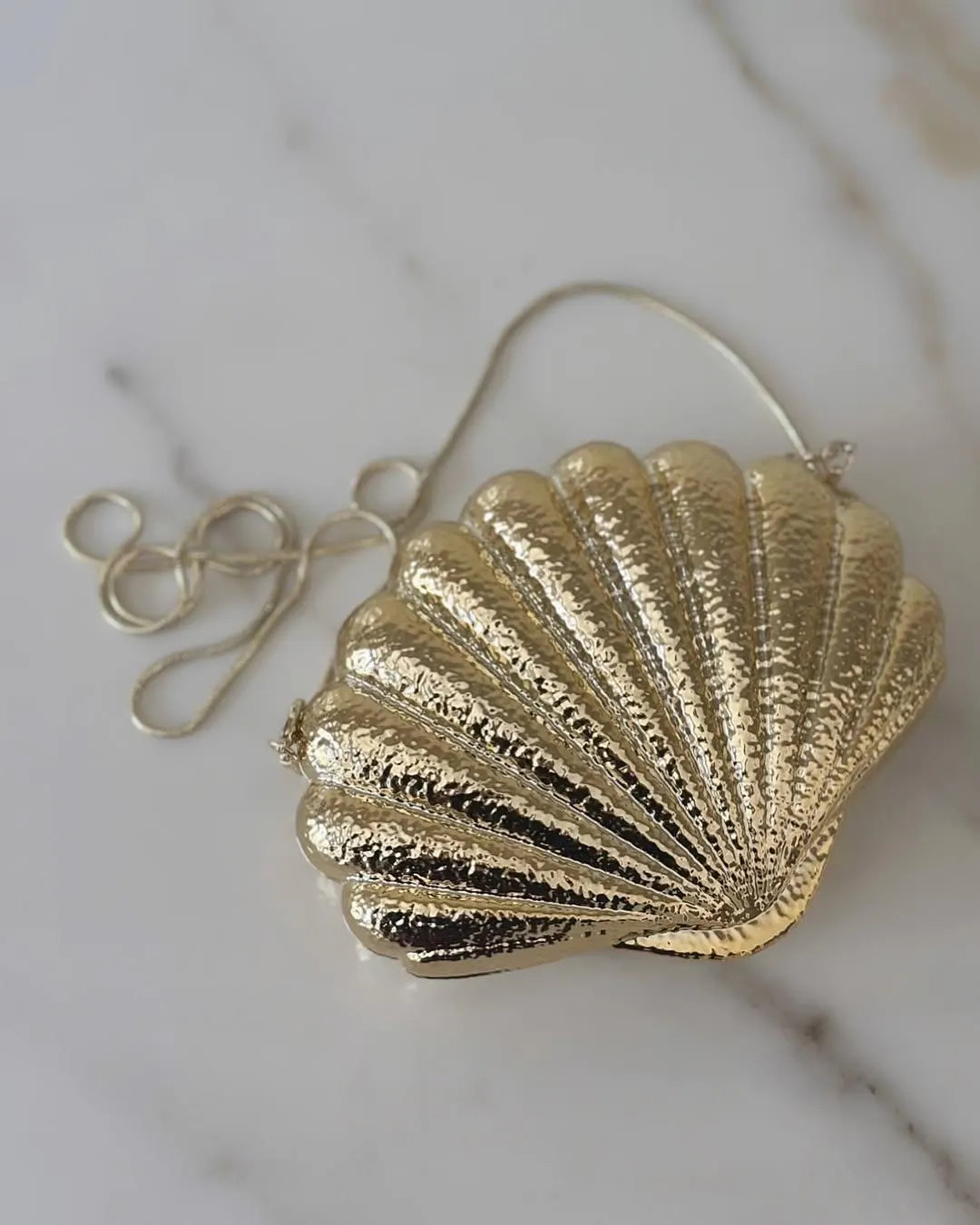 Gold Metallic Clam Shell Crossbody Bag, Seashell Clutch, Seashell Bag, Beach Bag, Ocean Shoulder ... | Etsy (US)