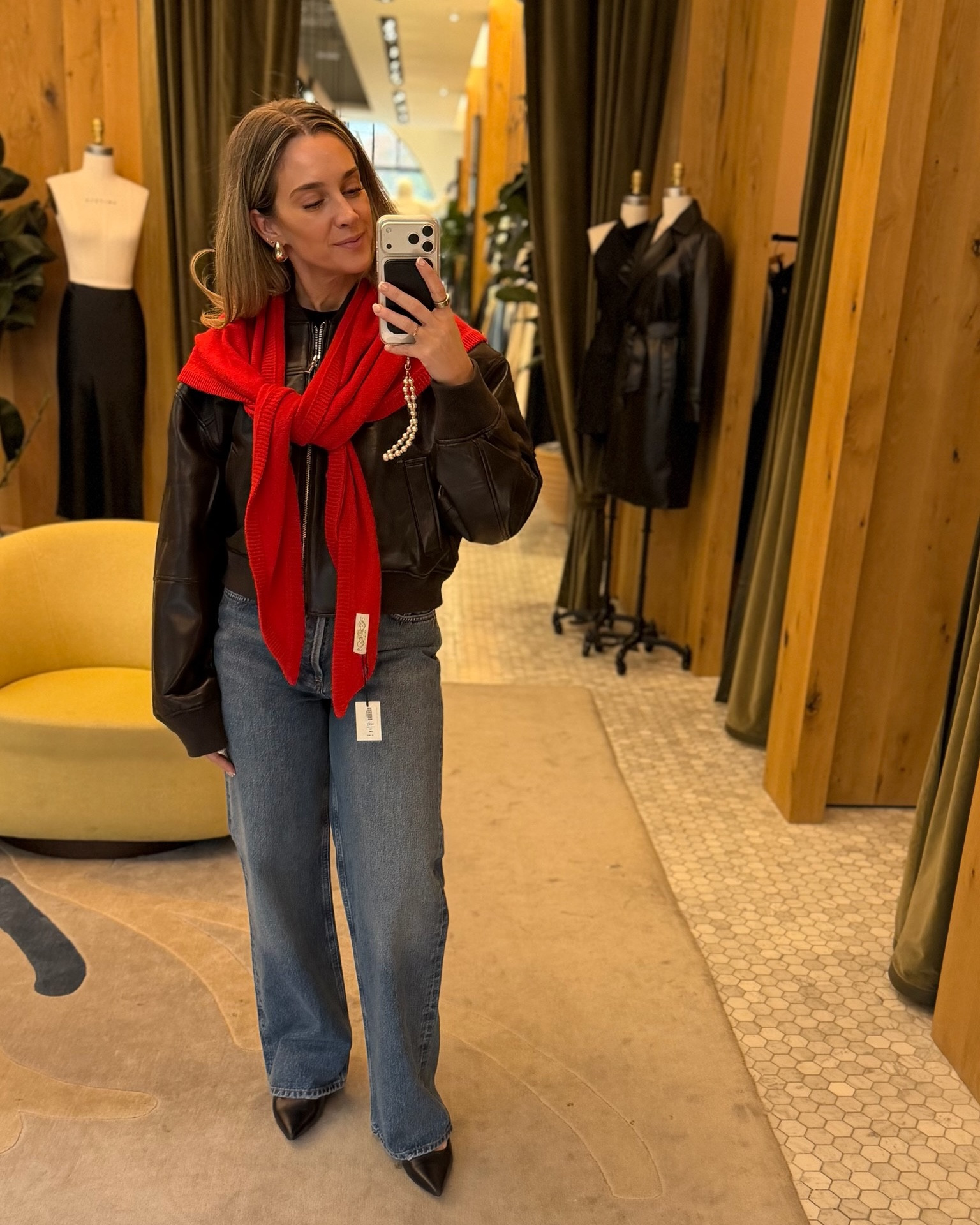 Got styled at Aritzia and this is what she picked for me! 

Fall fashion, fall outfits, chic outfits, elevated outfits, chic outfit inspo, denim, sweaters, mom outfit inspo

#LTKStyleTip #LTKSeasonal