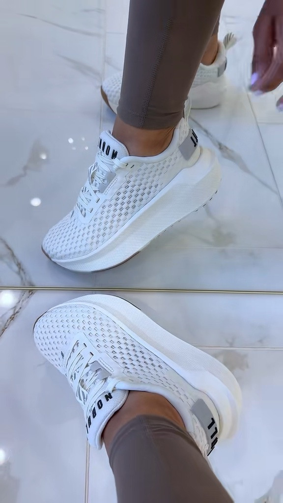 NOBULL SNEAKERS 💯

#runningshoes #nobullsneakers #athleticshoes #newshoes
