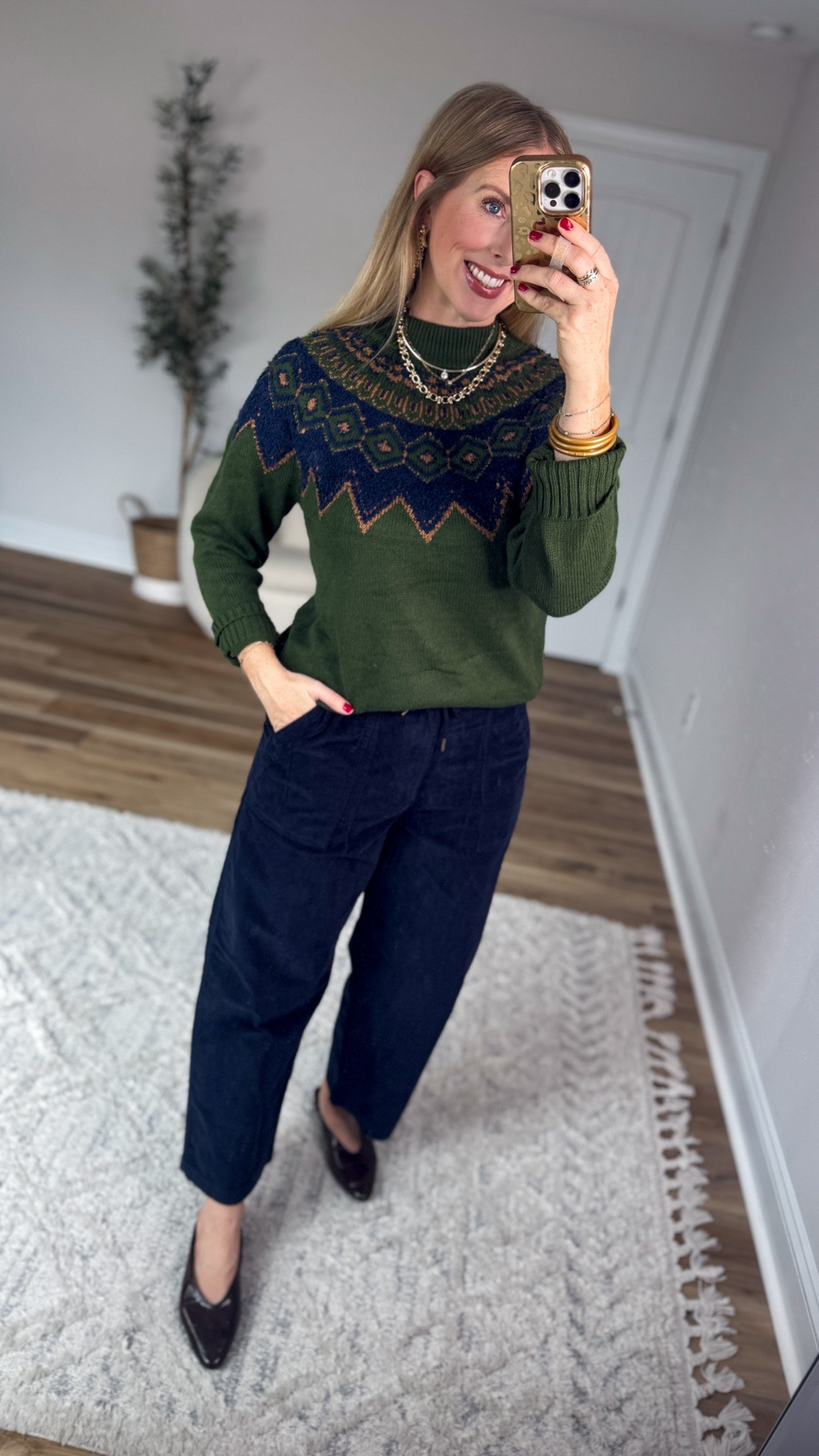 Weekend Walmart Wins try-on
Fair isle sweater- small
Corduroy barrel pants with elastic waistband- small