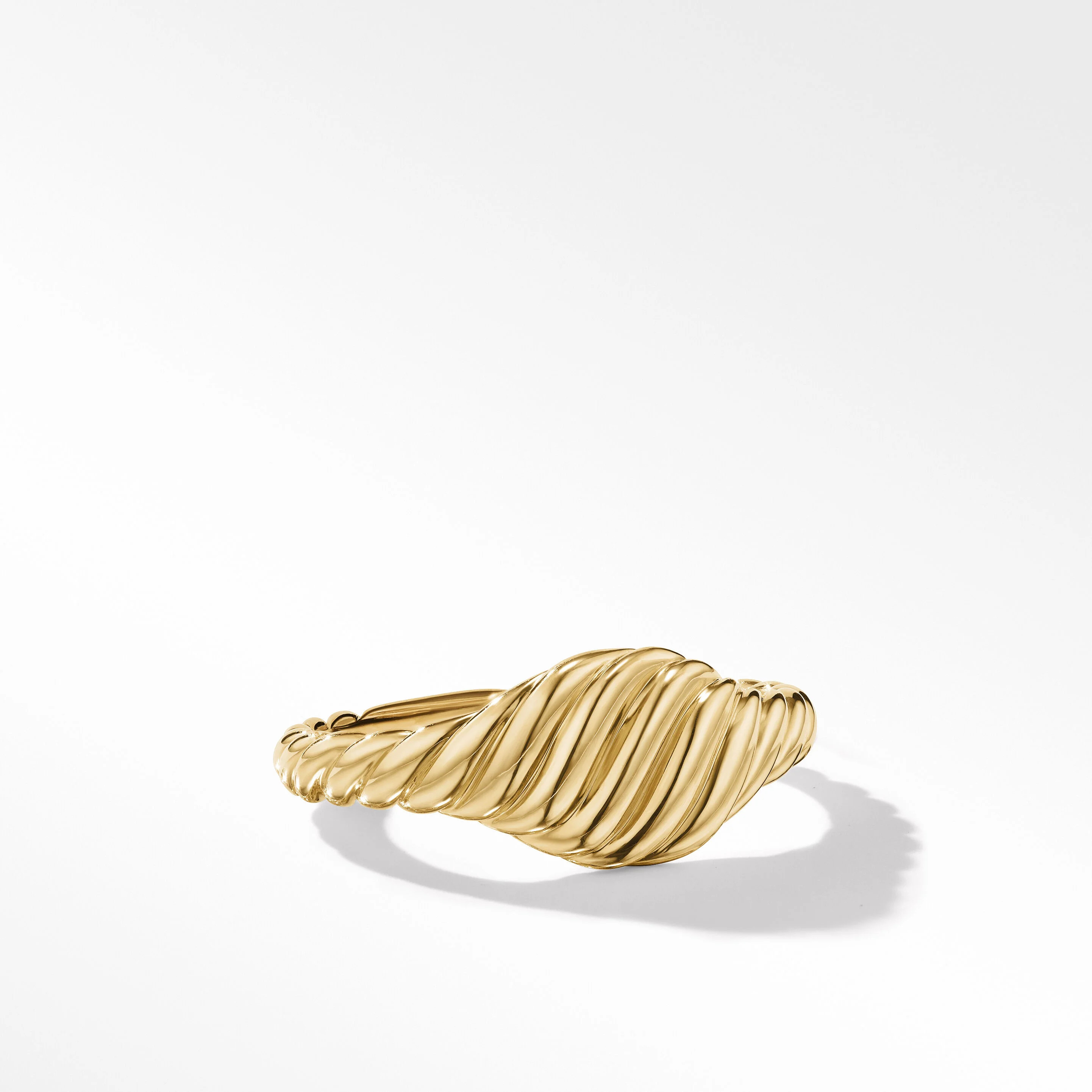 Sculpted Cable Micro Pinky Ring in 18K Yellow Gold | David Yurman