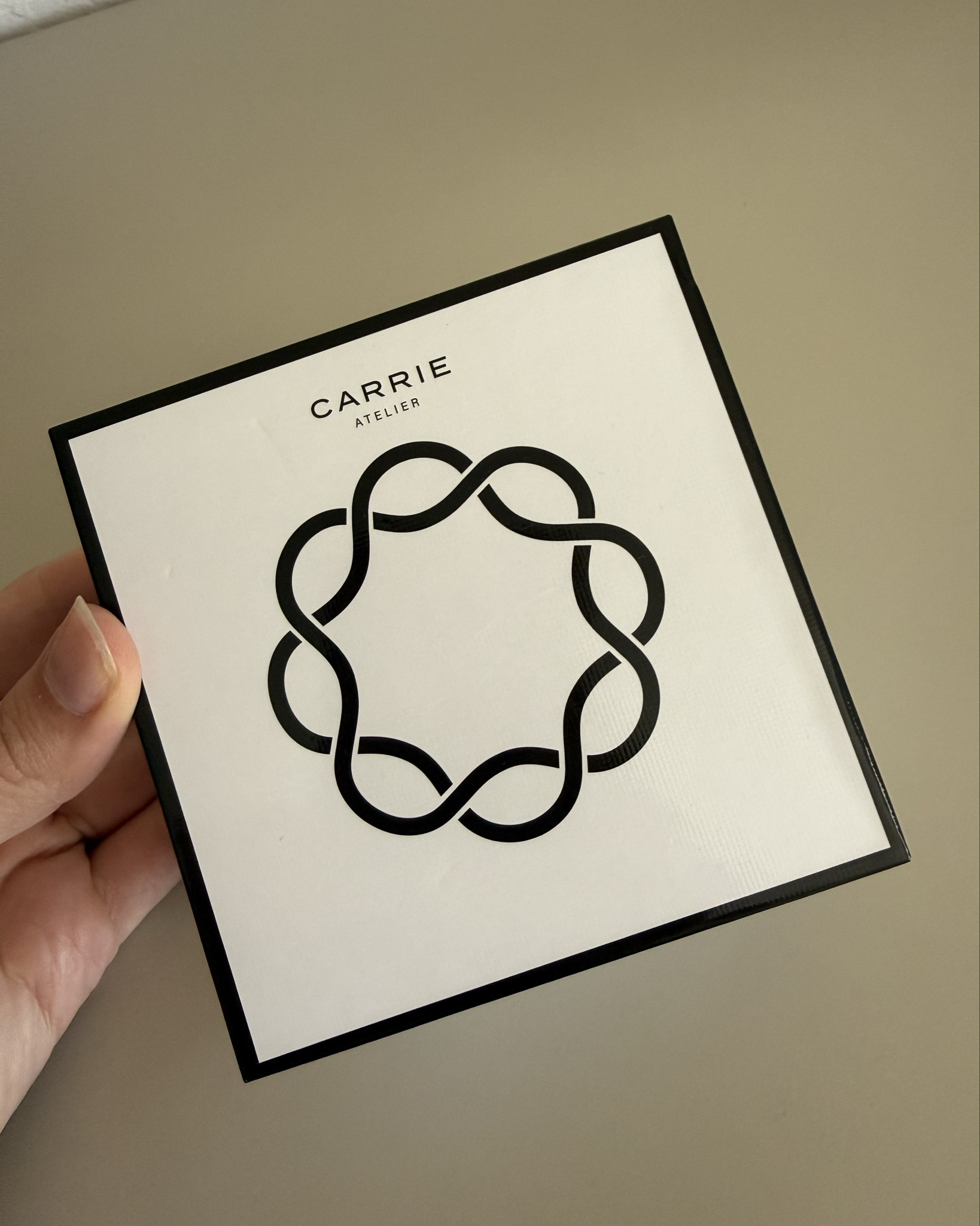 I am obsessed with this gift from Kyle! He always hates when I have to put my bags on the ground at restaurants and now I don’t have to with my purse hook! I am so excited to use this! It’s super compact and fits perfectly in a small bag!!

#LTKFindsUnder100 #LTKTravel #LTKdayinmylife