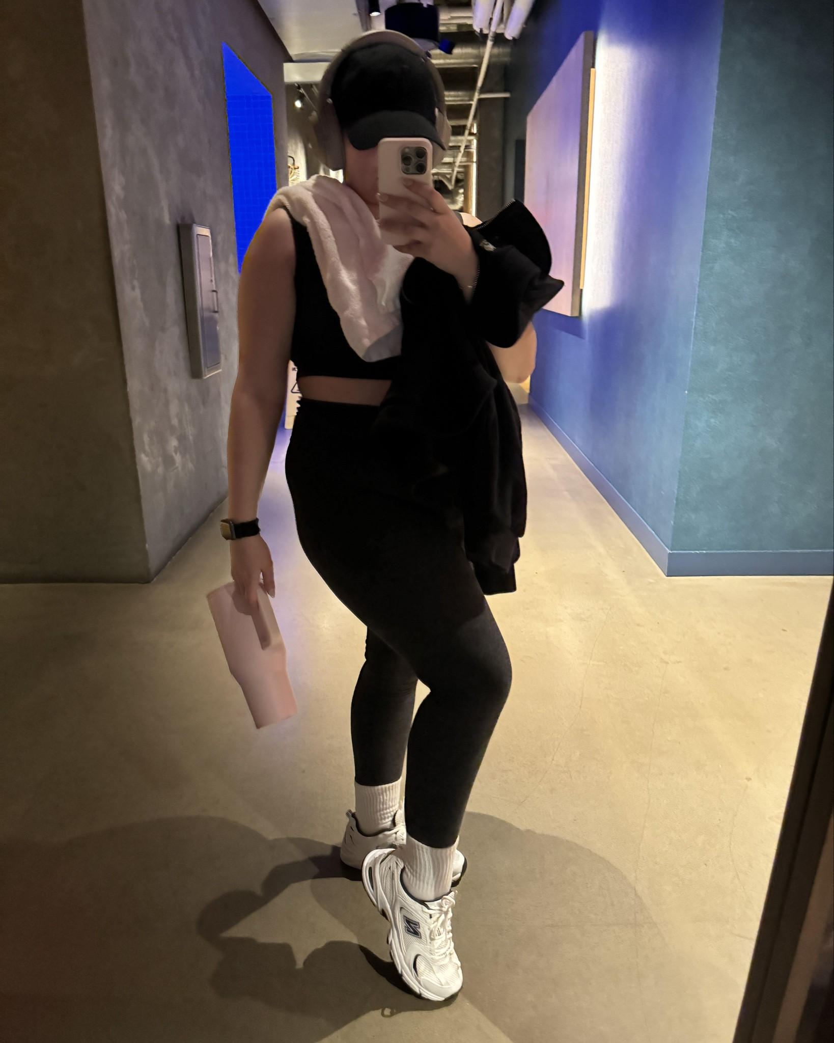 I’ve been sick for over a week and I’m seriously starting to miss the gym. 😞

I literally just got my New Balance 530s, went to the gym, then fell straight into my rotting sick girl era. (Get me outta here, pls.)

#LTKfitness #LTKActive #LTKmidsize