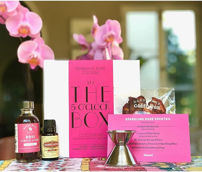 5 O'Clock Box Cocktail Kit - Craft Cocktail Monthly Subscription Box | Amazon (US)