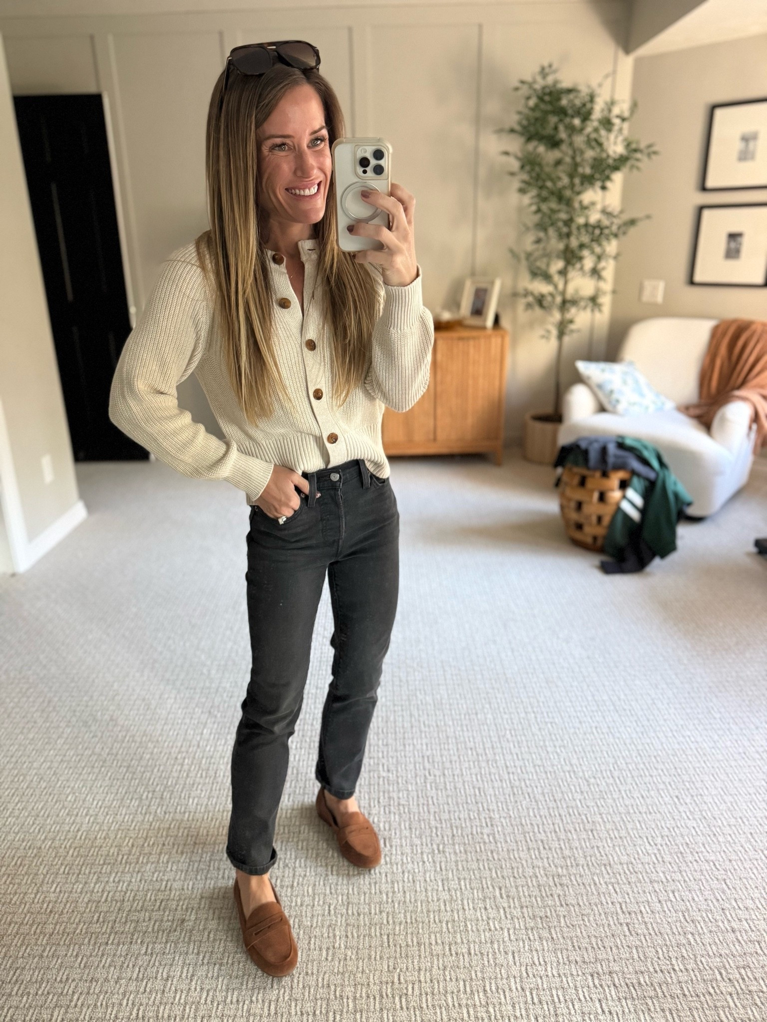 Fall outfit 
Fall fashion