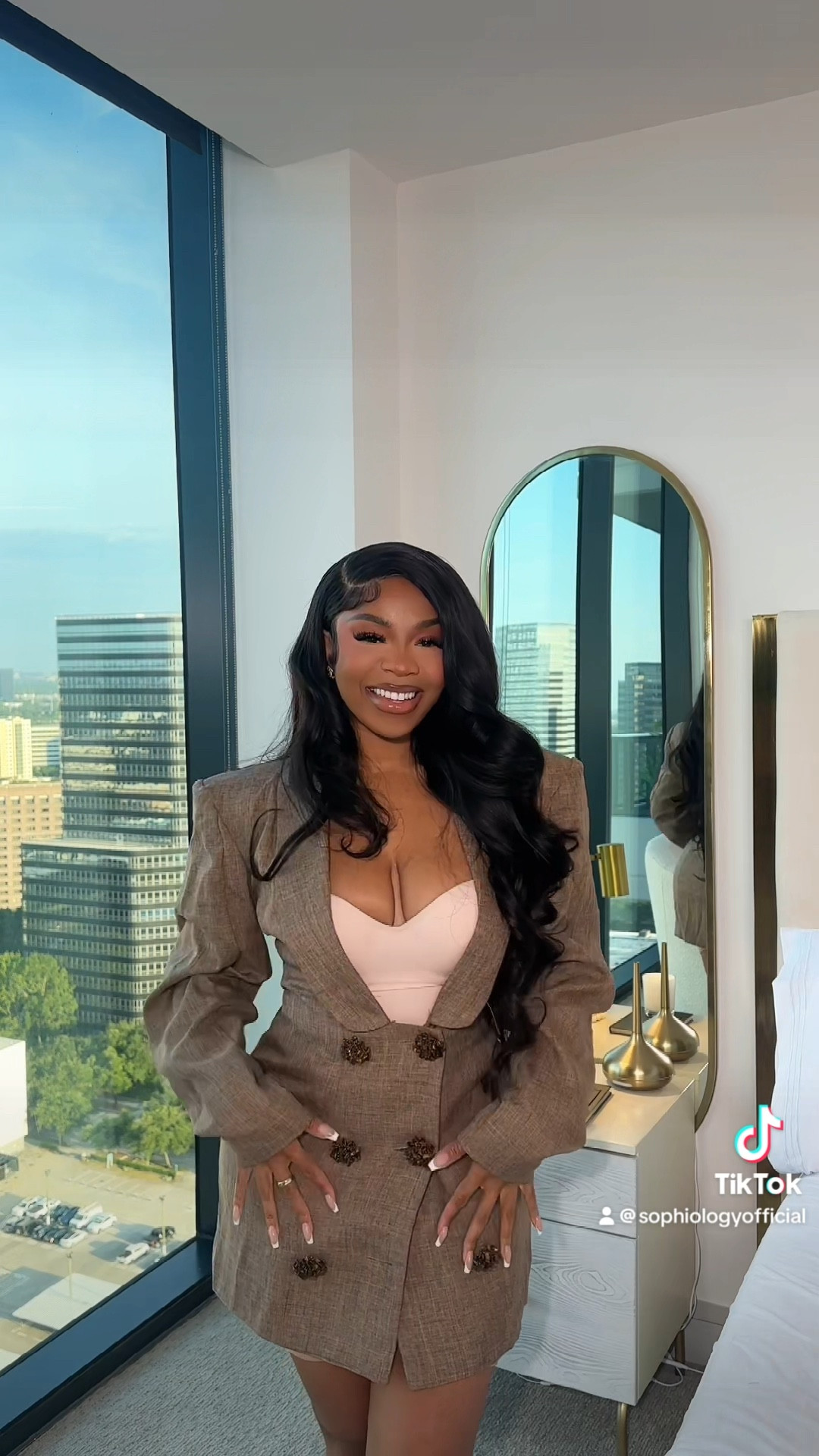 Cute blazer outfit! 

#LTKWorkwear #LTKStyleTip #LTKShoeCrush