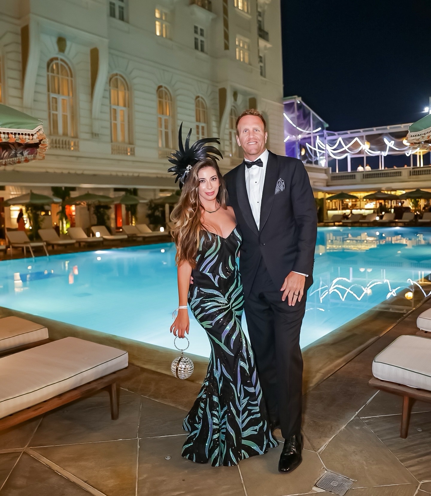 BAILE DO COPA 

Someone explained it to me like the Met Gala of Brazil and WOW was that spot on. There was more and more to take in with each breath. Food, decor and intricate dresses as far as the eye color see in every direction. It was life in HD, full saturation of color and happiness.

📍 BRAZIL


#LTKBrazil
#Carnival2025 

 

#LTKSeasonal #LTKParties #LTKTravel