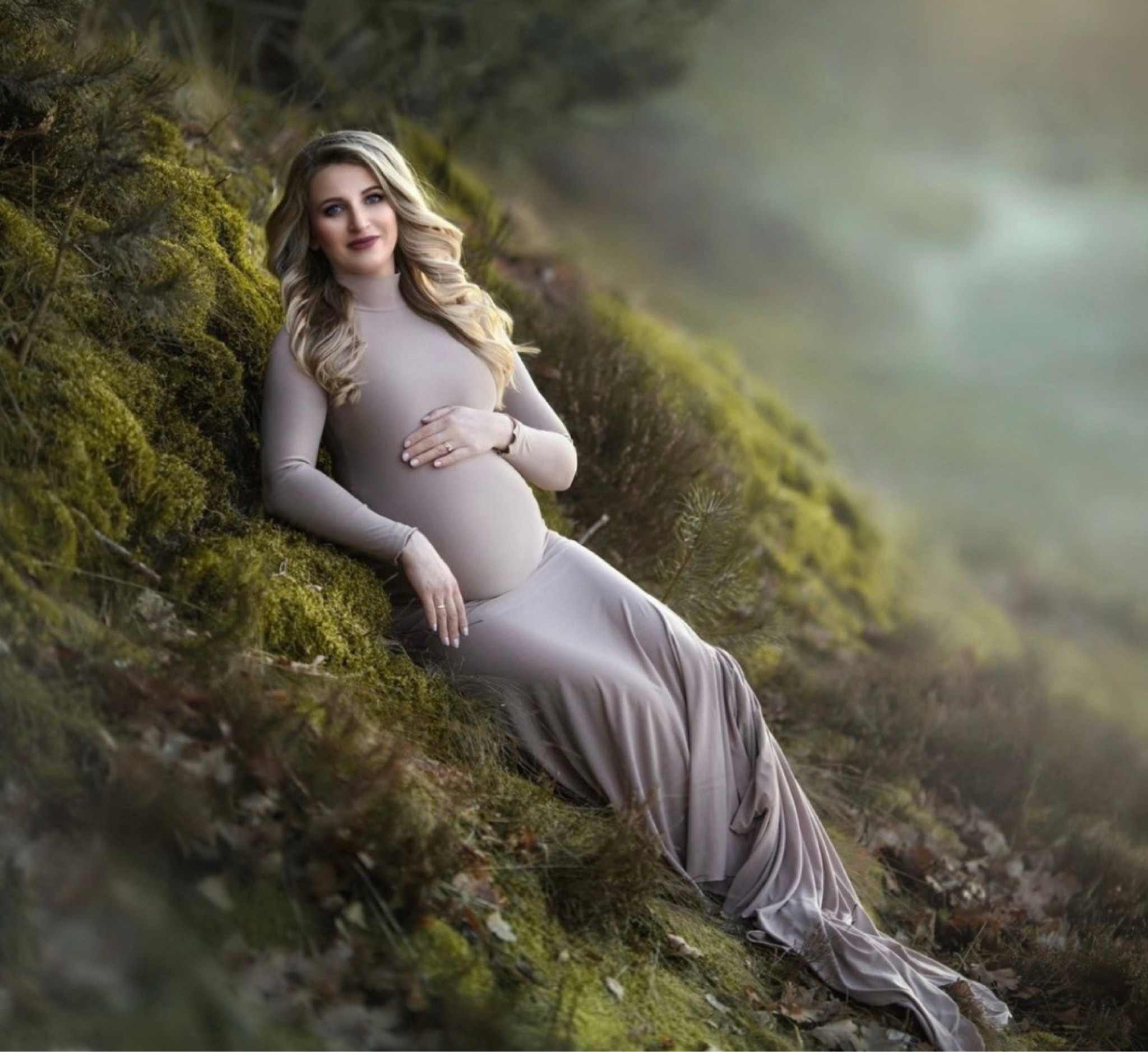 Turtleneck Maternity dress, High Neck maternity dress for photoshoot, long sleeve maternity dress 

#LTKbump