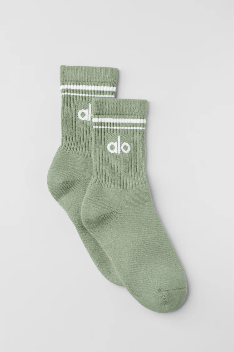 Unisex Half-Crew Throwback Sock | Alo Yoga
