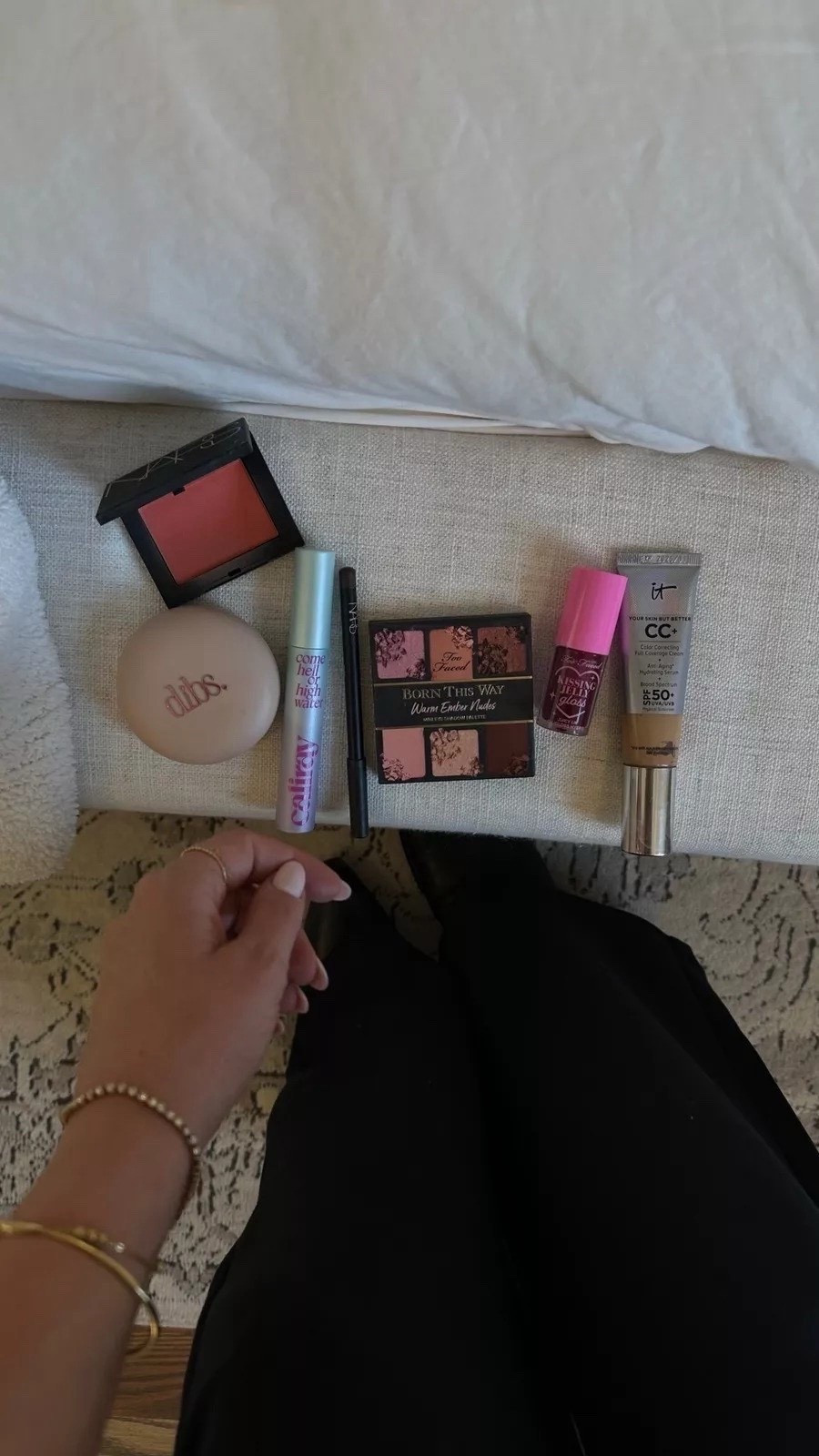 Current makeup favorites 💕 my favorite foundation is currently!! 

Follow my LTK @taylor_lovee on the @shop.LTK app to view this post and get my exclusive app-only content!

#LTKdayinmylife #LTKBeauty #LTKselfcare