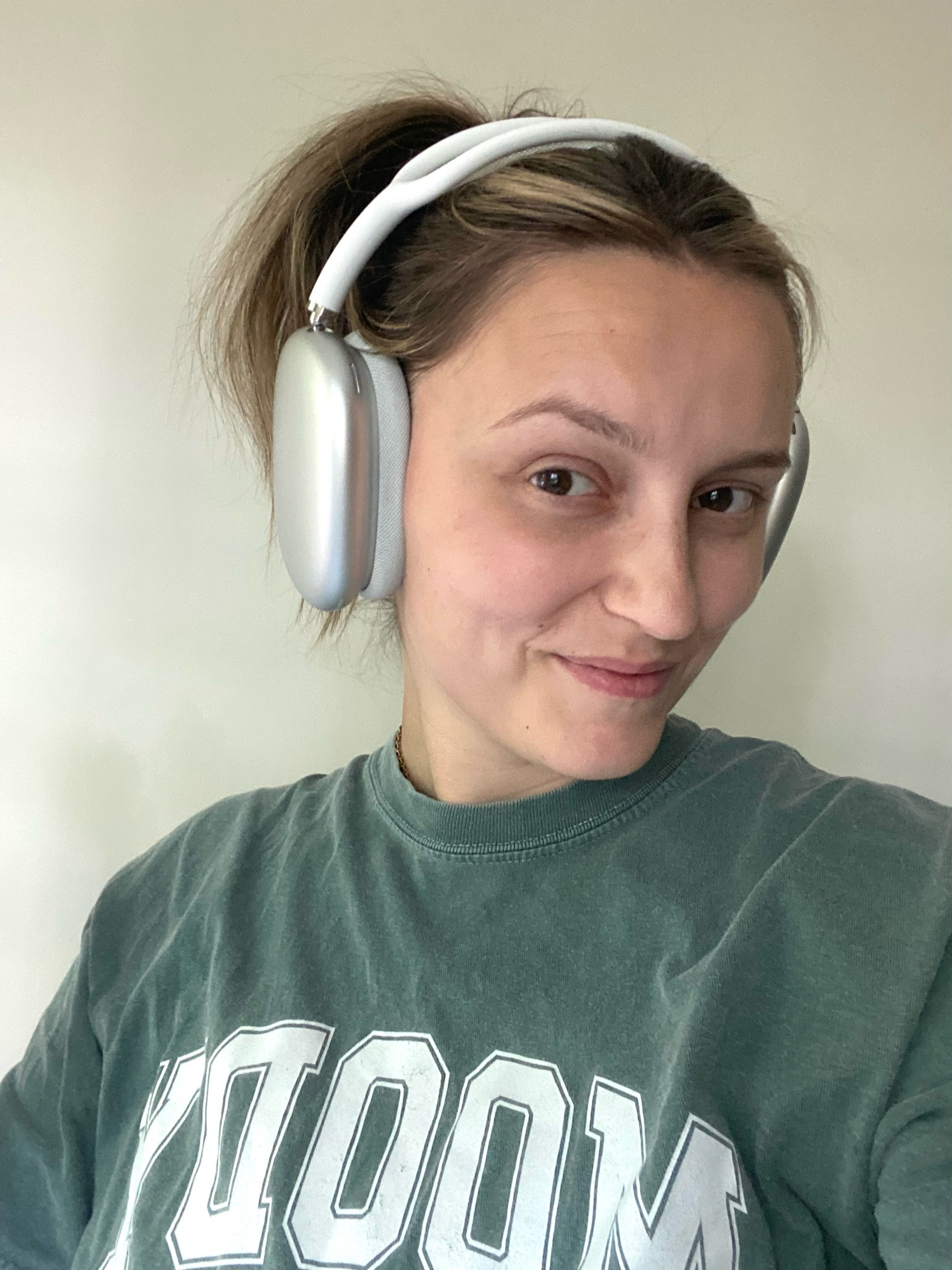 The Apple AirPod Max noise cancelling headphones are on sale for prime day! I got these for my birthday and absolutely love them! 

#LTKsalealert #LTKtravel #LTKfitness