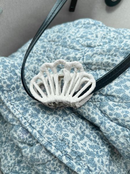 My favorite new accessory— this straw wrapped shell hair clshe'll

#LTKSeasonal #LTKSaleAlert #LTKFindsUnder50