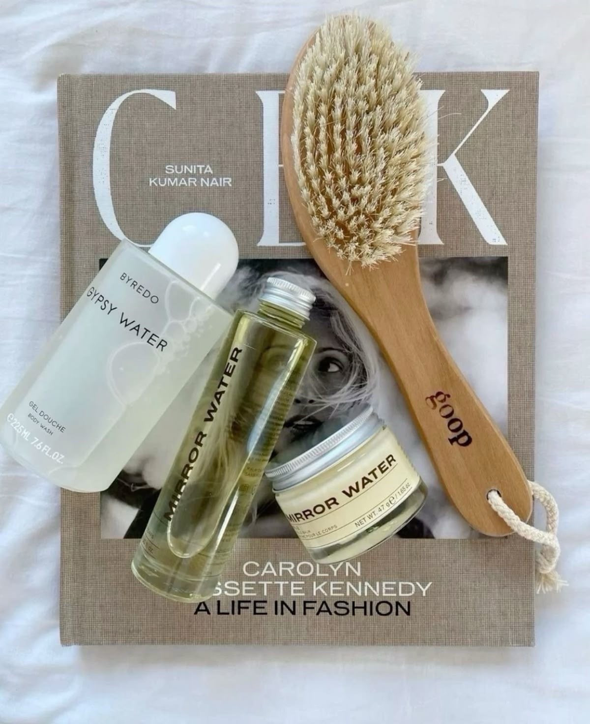My go-to favorite beauty products !

#LTKBeauty #LTKdayinmylife #LTKmorningroutine