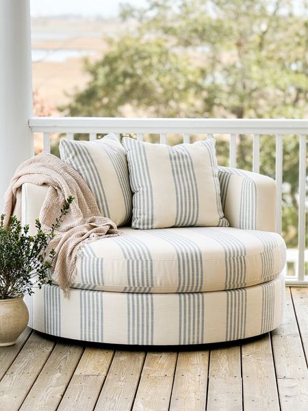 Outdoor furniture
Coastal style

#LTKhome #LTKSeasonal #LTKstyletip