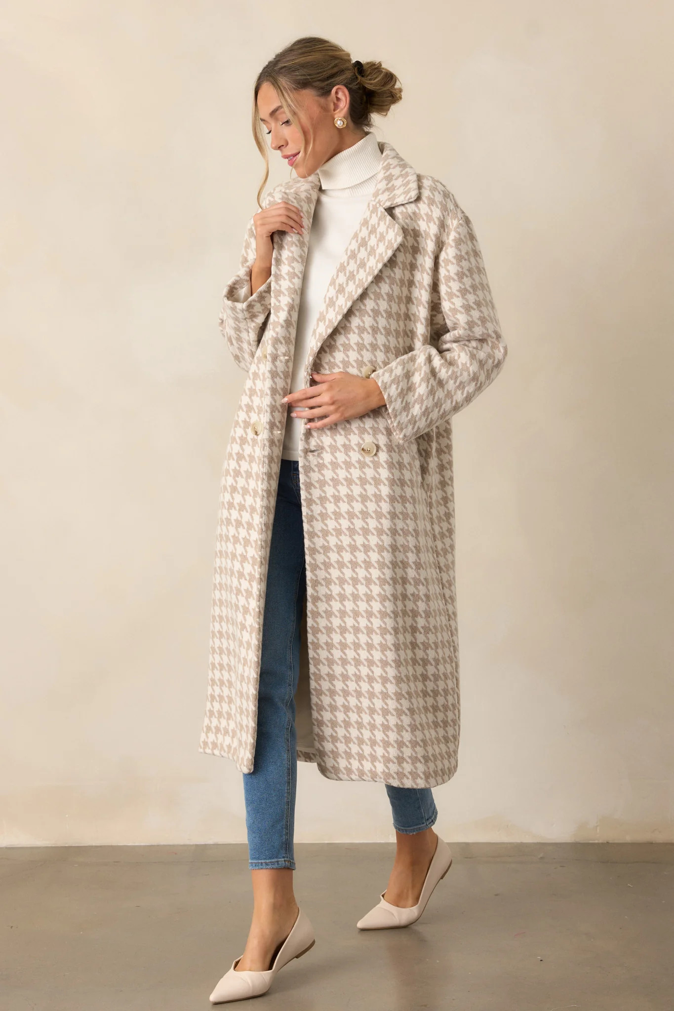 Watching The Wind Beige Houndstooth Trench Coat | Red Dress