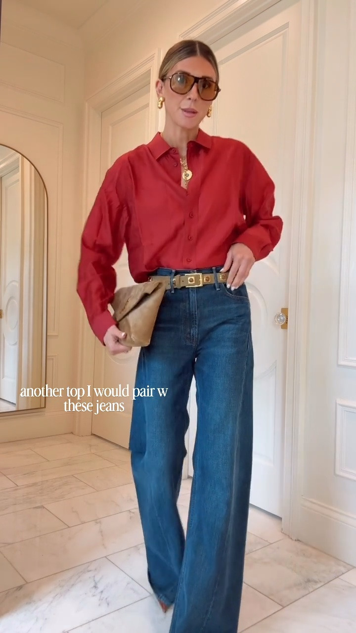 How I’m styling these wide leg jeans for fall! I’m 5’7 wearing size small in the blazer and size 24 in the jeans, size down one size. 

#LTKootd #LTKSeasonal