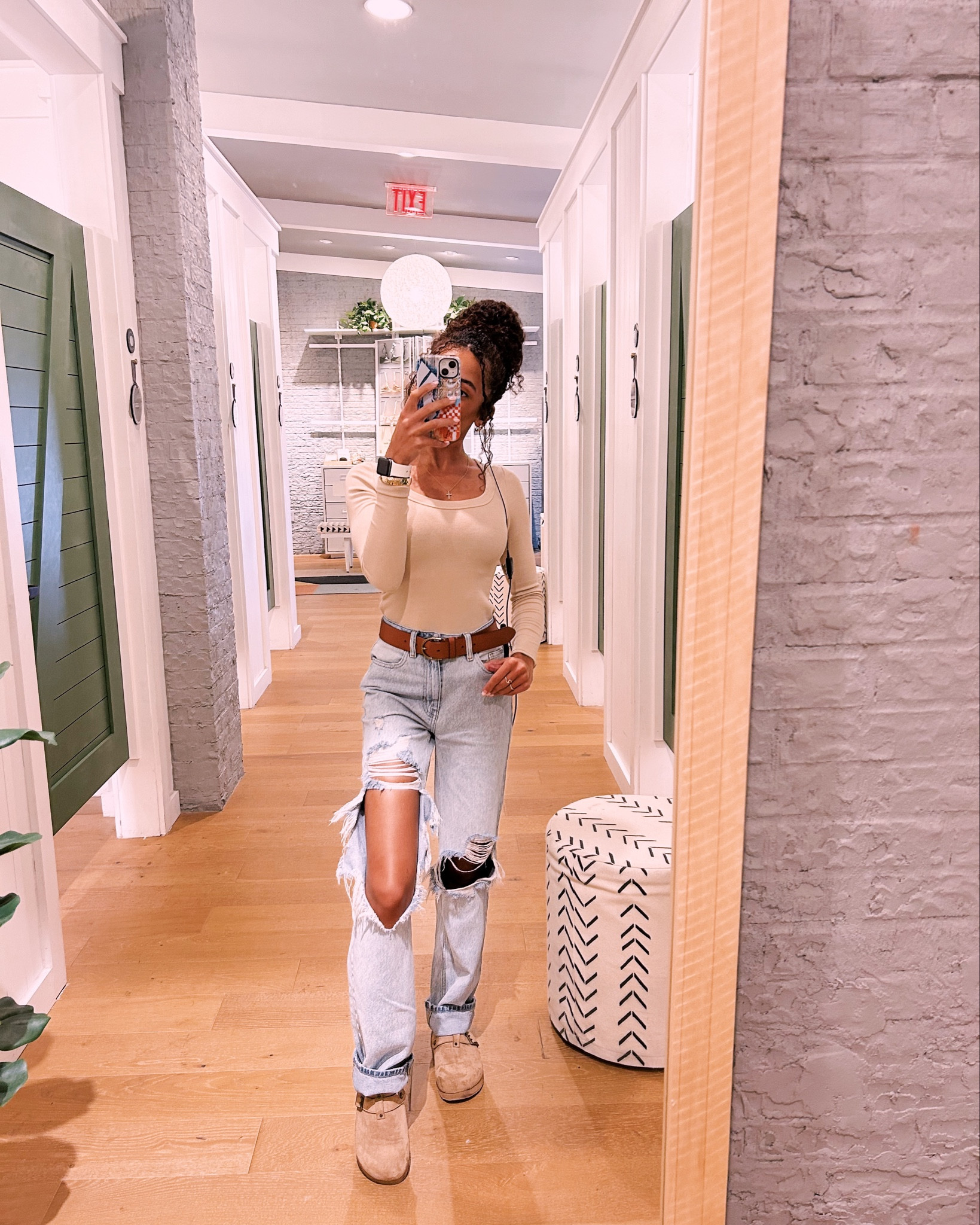 my favorite outfit when i’m running late to work! a bodysuit + jeans are essentials in my closet 🧸✨

#LTKCyberWeek #LTKGiftGuide #LTKStyleTip