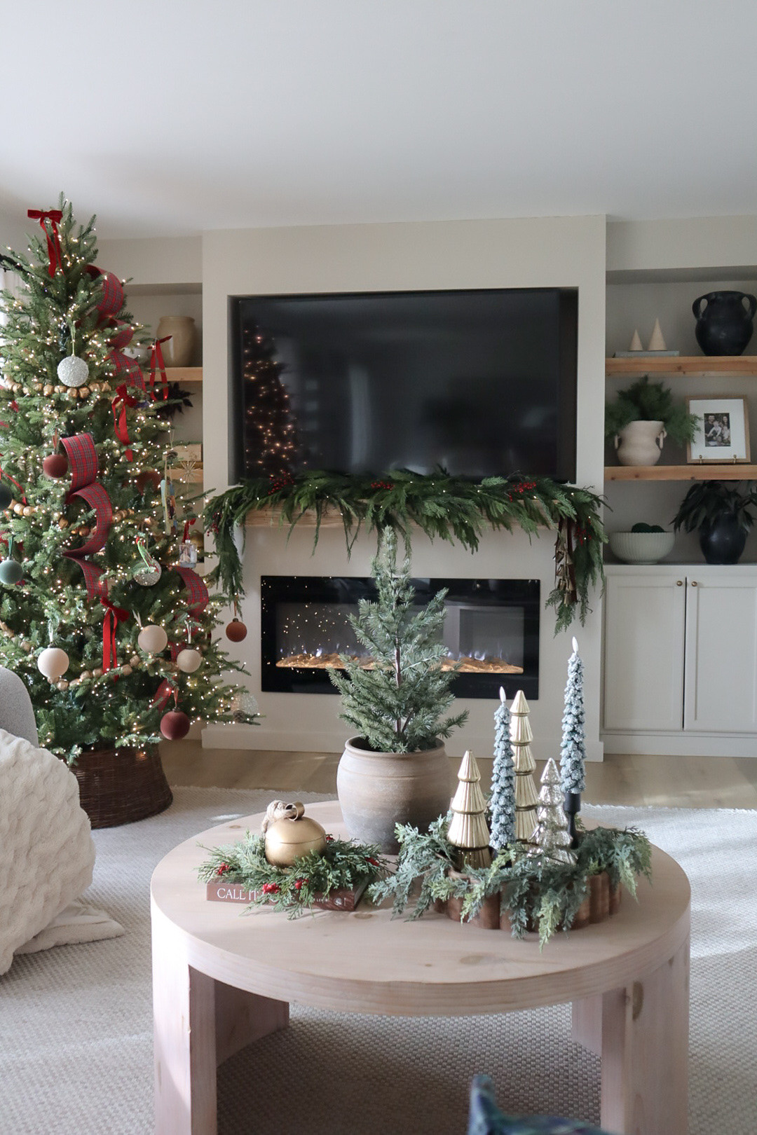 Christmas in the living room 

#LTKSeasonal #LTKHome #LTKHoliday