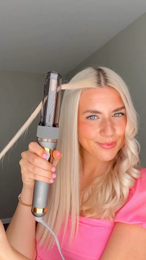 This curling iron makes it SO EASY to do you hair & I’m obsessed 🥰💓✨

#LTKbeauty