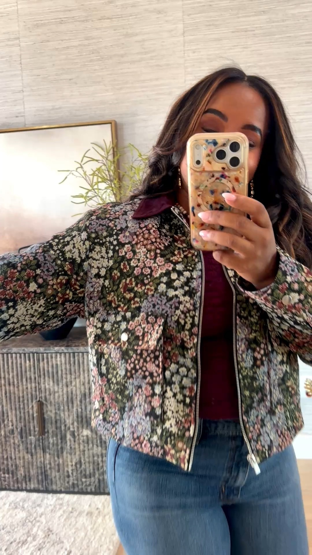 This $45 jacket is so flattering! The floral print is everything 🤩

#LTKMidsize #LTKootd