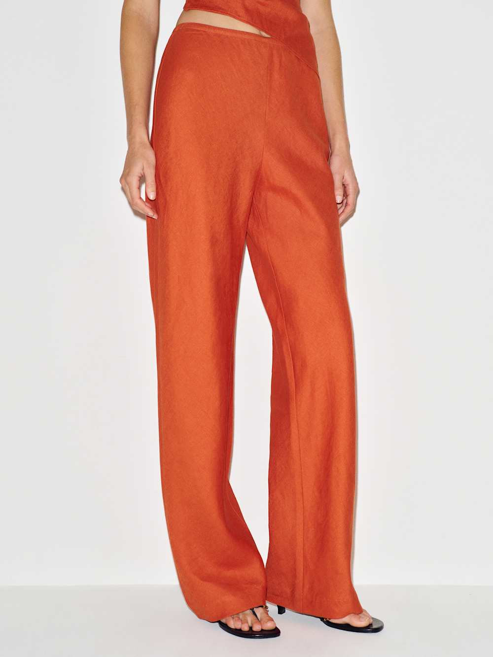 Gale Linen Mid Rise Pant | Reformation (Global)