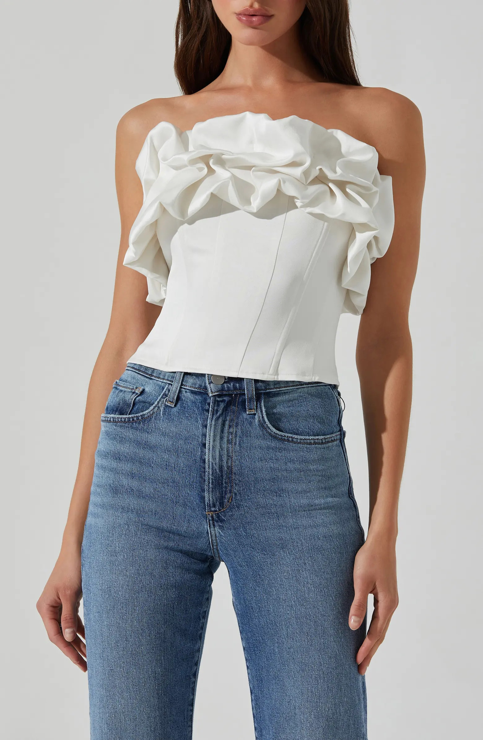 ASTR the Label Sarahi Ruffle Detail Strapless Top | Nordstrom | Nordstrom