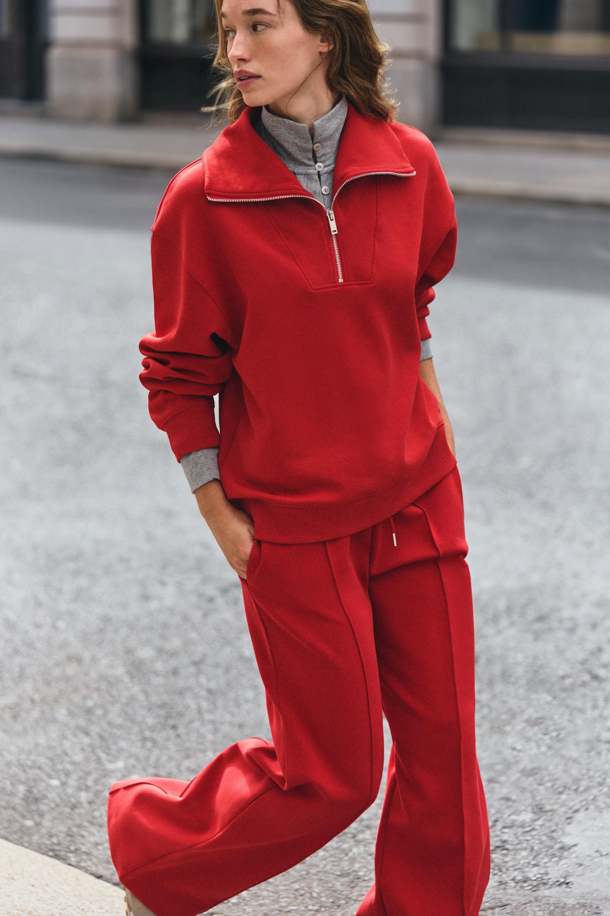 INTERLOCK TROUSERS WITH SEAM DETAIL | Zara UK