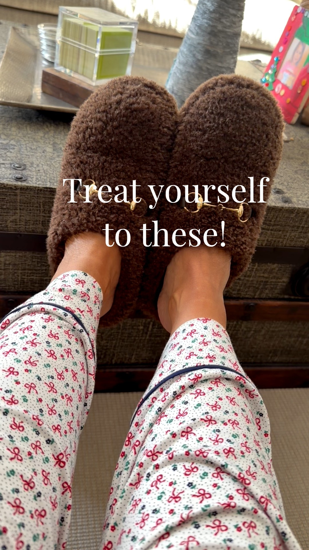 I treated myself to these slippers and you should do the same!! 

Crazy comfy, soft and designer looking for such a great price! Comes in 5 colors too 



#LTKmomlife #LTKselfcare #LTKFindsUnder100
