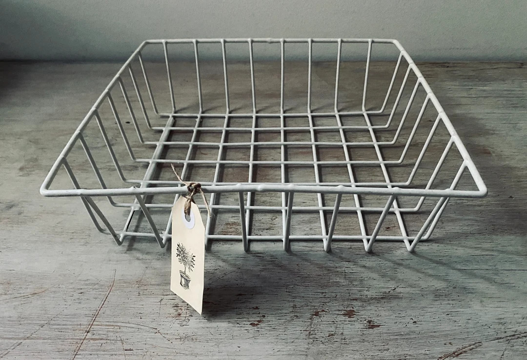 VINTAGE white wire coated basket / tray. Industrial decor. Great storage. | Etsy (US)