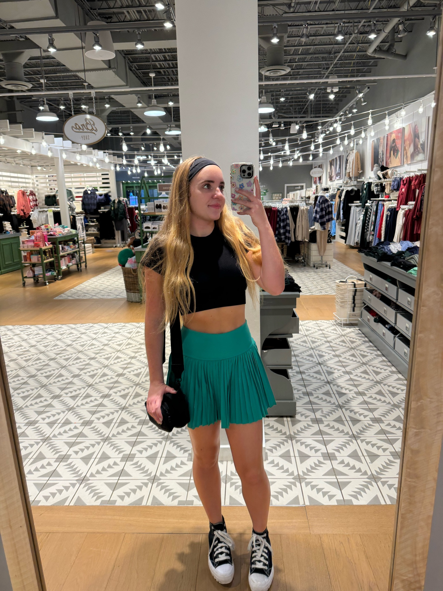 the outfit for work at aerie this weekend 💚 skirt from Amazon, bag from aerie, etc! loving the athletic vibe of this fit

#LTKStyleTip #LTKSeasonal #LTKActive