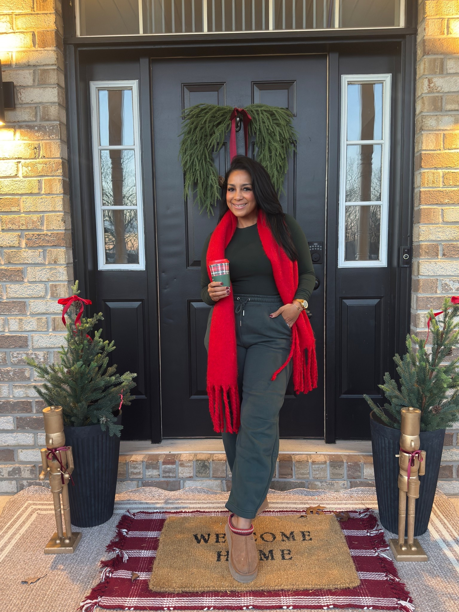  A I would buy all over again if I didn't already own it. Living in this Abercrombie set
My
absolute favorite right now + it's ON SALE ee Run, don't walk linked in my bio/storefront! #* Use my AFNathalie to save Extra

#LTKHoliday #LTKCyberWeek #LTKGiftGuide