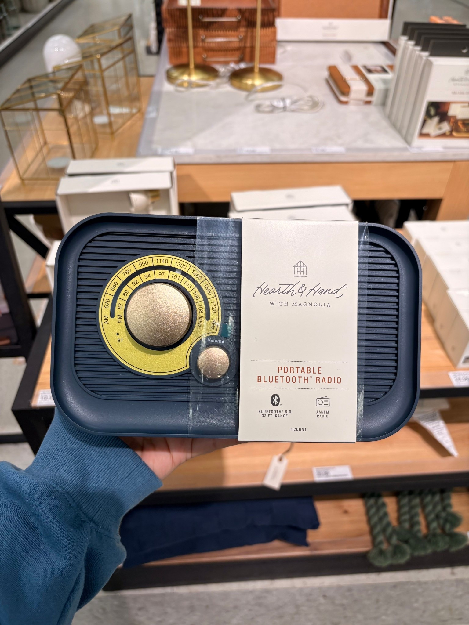 #targethome #portable #bluetooth #hearthandhome #magnolia #targetfinds #radio 

#LTKGiftGuide