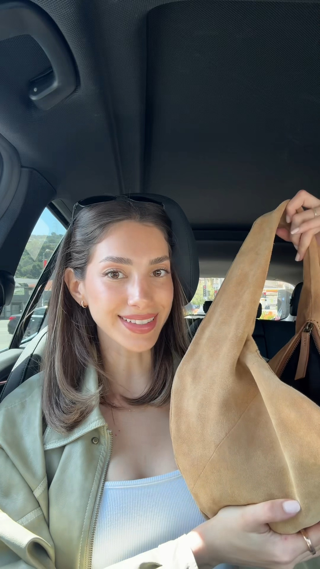 What’s in my bag! 
#whatsinbybag