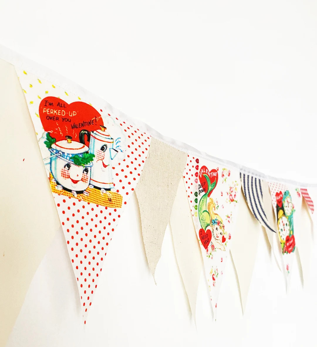 Vintage Valentine Bunting Banner, Valentine's Day Decor Shabby Chic, Cream Linen Wool Felt Cotton... | Etsy (US)