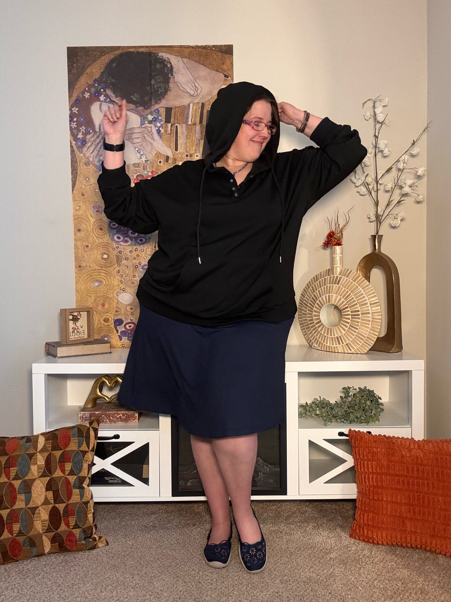 Who doesn’t love a lightweight hoodie?

#LTKSeasonal #LTKMidsize #LTKPlusSize