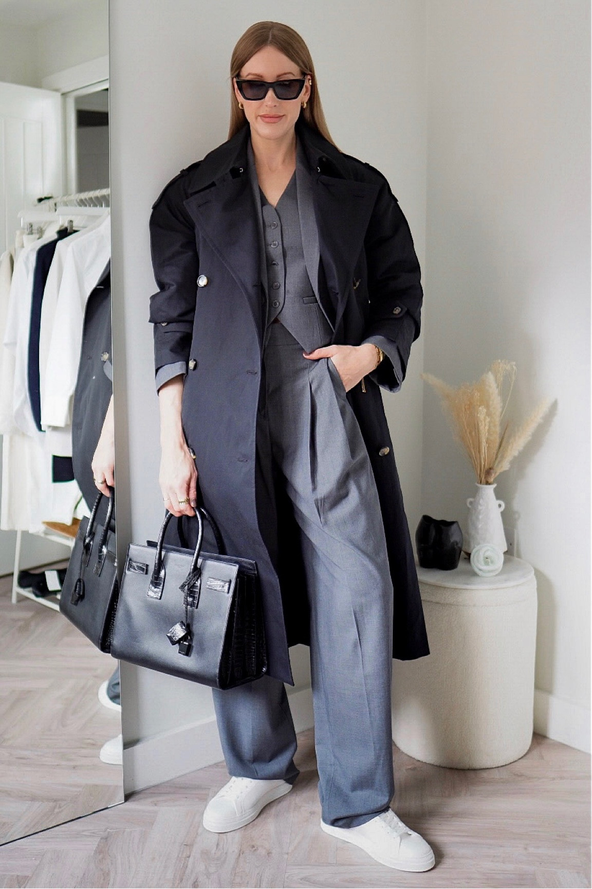 How to style a trench coat outfit like a Parisian - 1/8

Pair with tailoring and white trainers - perfect for a smart/casual office outfit!

Arket trench coat 
The Frankie Shop Suit
Corail white trainers  
Ysl sac du jour
Ysl sunglasses 

#trenchcoat #waystowear

#LTKstyletip #LTKworkwear #LTKFind