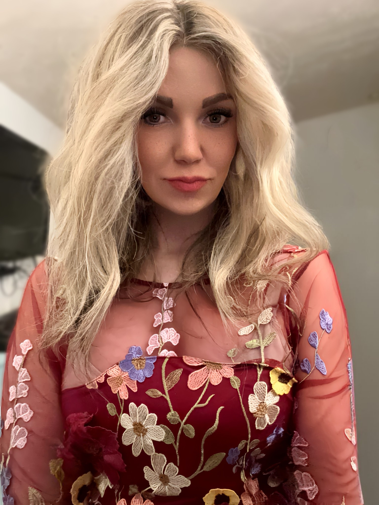 This VICI Collection floral mesh mini dress is EVERYTHING 🤍
Long sleeves, a flattering fit, and the prettiest floral print that hugs in all the right places.
Perfect for date nights, brunch, showers, or any moment you want to feel confident and feminine ✨
Linked in my shop 🌸

⸻



#vicicollection #floraldress #meshdress #minidress #boutiqueshopping #womensfashion #springstyle #datenightlook #shoponline


#LTKgrwm #LTKWedding #LTKootd