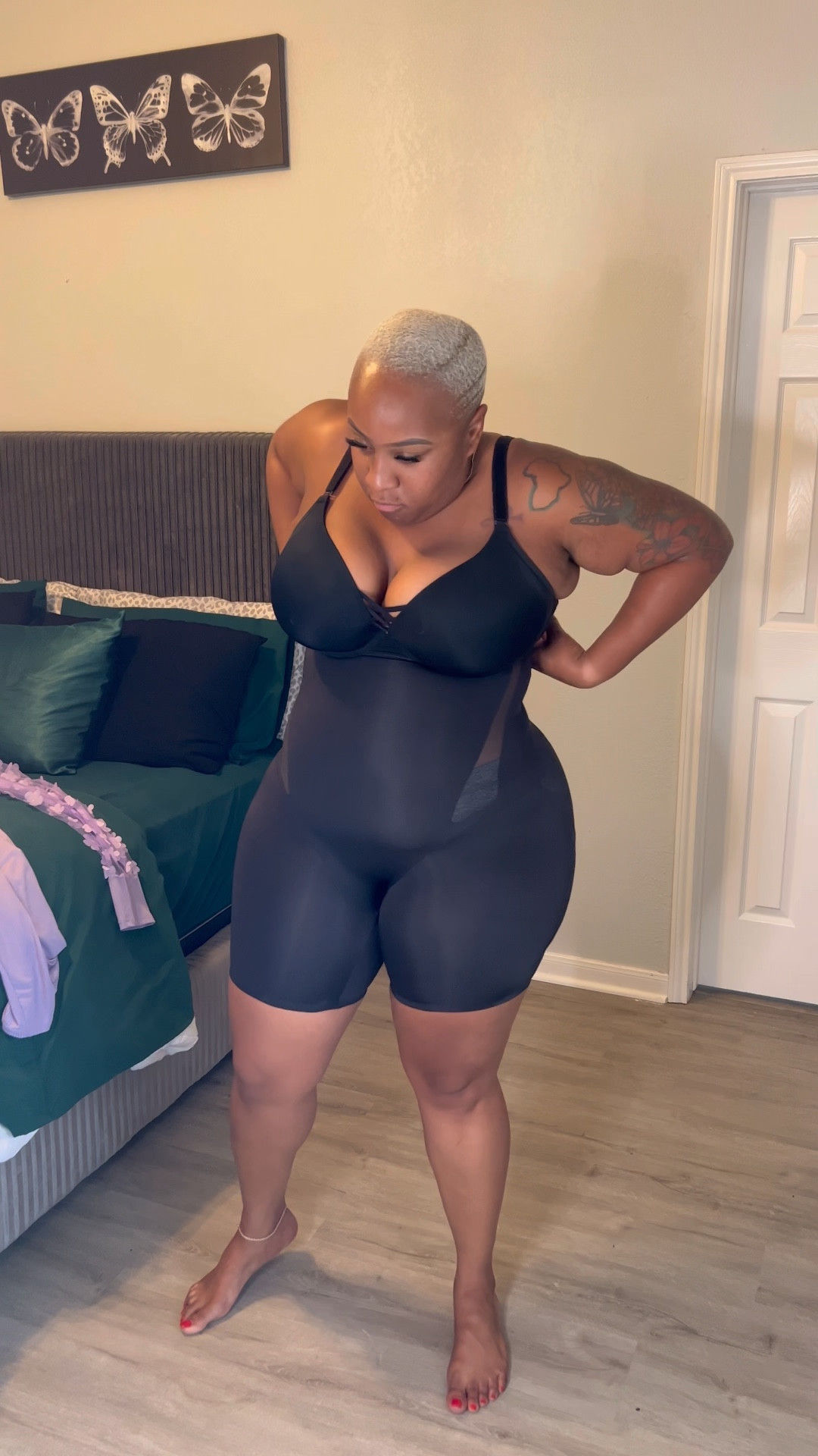 I know Shapeware can be difficult to fine, especially for plus size and curvy women. I came across the shake where in Walmart it was a fordable and it did the job very well.

#LTKcurves #LTKstyletip #LTKFind