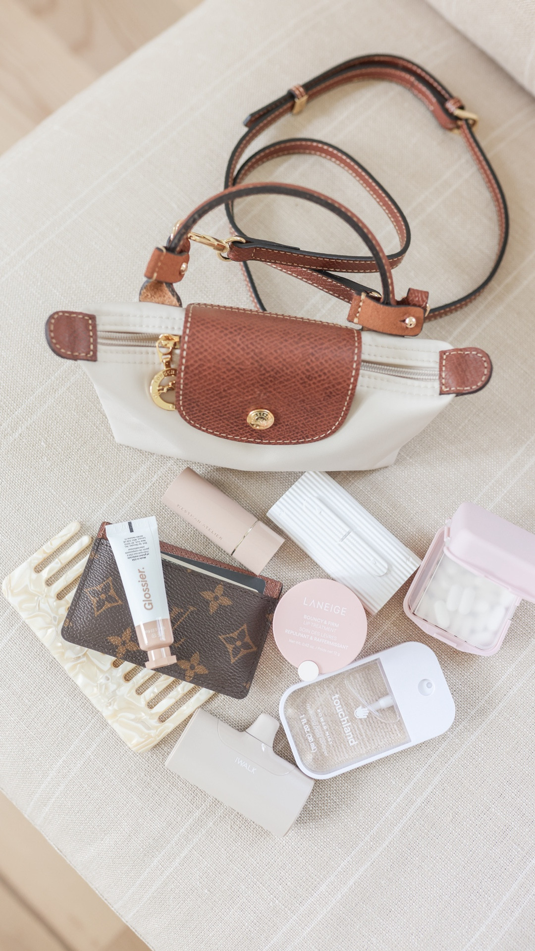 Pack my mini longchamp bag 

What’s in my bag, what’s in my purse, Sephora 

#LTKTravel